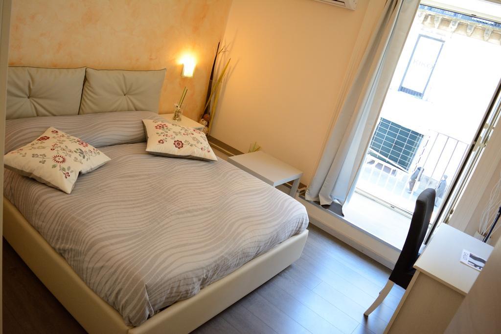 Catania Etnea Bed And Breakfast Bilik gambar